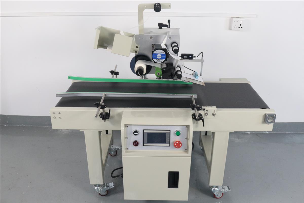 圓瓶貼標(biāo)機(jī)貼標(biāo)不平整有氣泡怎么處理？